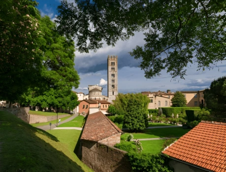 Lucca - Le mura Lucca - Le mura